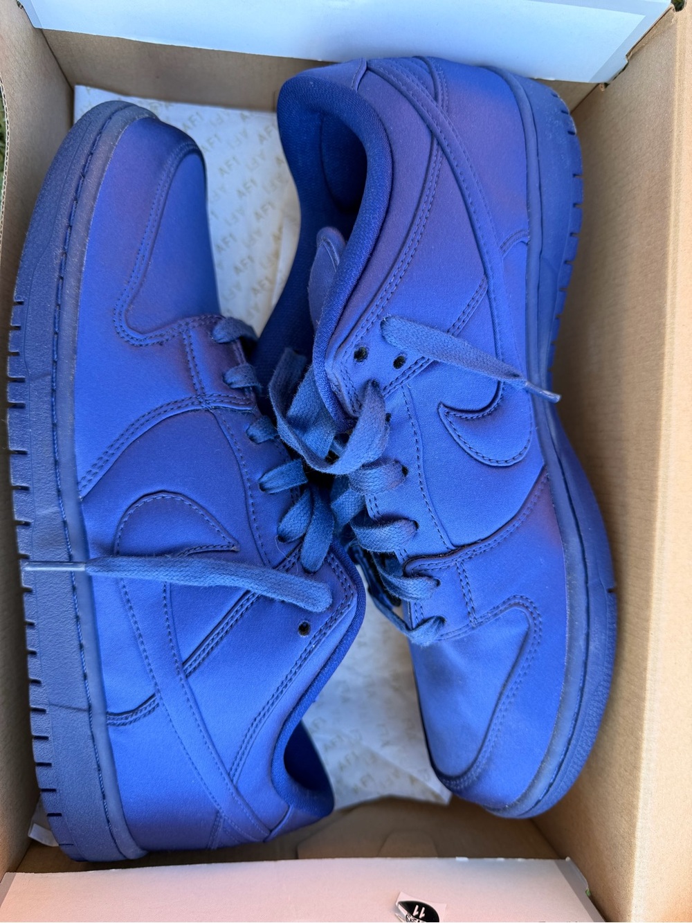 Nike SB Dunk Low-Top Deep Royal Blue AR1577-446 size 10.5 Men's